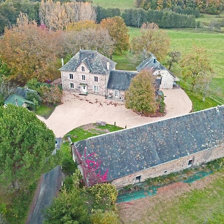 Bed and Breakfast Domaine De La Clauzade Saint-Germain-les-Vergnes Exteriér fotografie